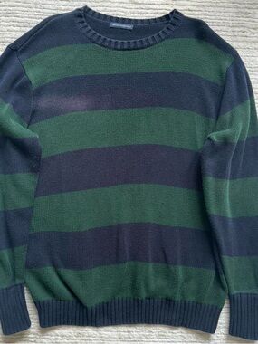 Brandy Melville woman’s oversized Green & Navy Striped Crewneck Sweater